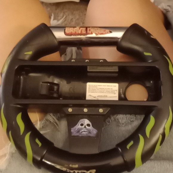 Monster jam wii controller Holder - Picture 2 of 2
